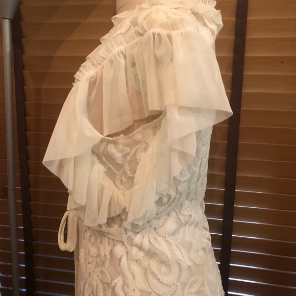 ‼️‼️Sale‼️‼️Hot & Delicious Beautiful Lace Dress - Picture 6 of 10